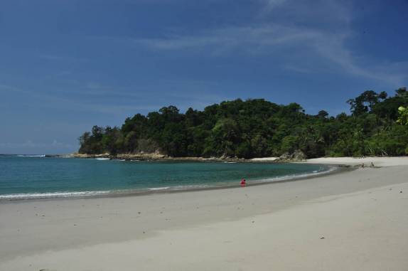 A belíssima praia que dá nome ao Parque Nacional de Manuel Antonio, no litoral do Oceano Pacífico, na Costa Rica